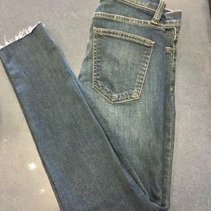 Current/ Elliott Brand new jeans without tags size 28.